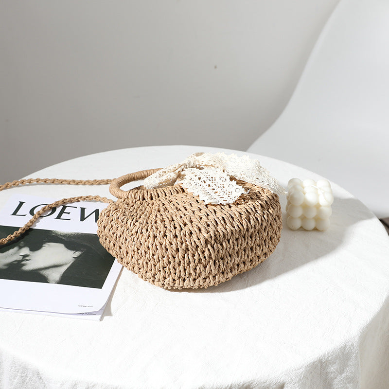 Petit sac à bandoulière pour femme, tissé à la main avec nœud en dentelle, sac à bandoulière portable en paille tissée 
