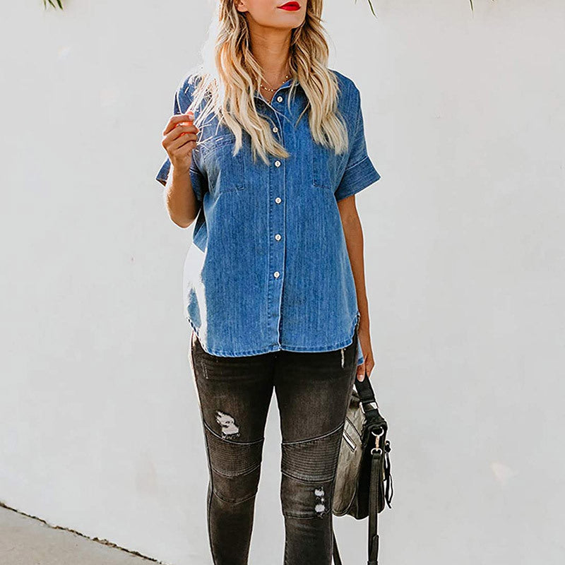 Chemise en jean ample à manches courtes et jambes droites pour femme, idéale pour le printemps et l'été.