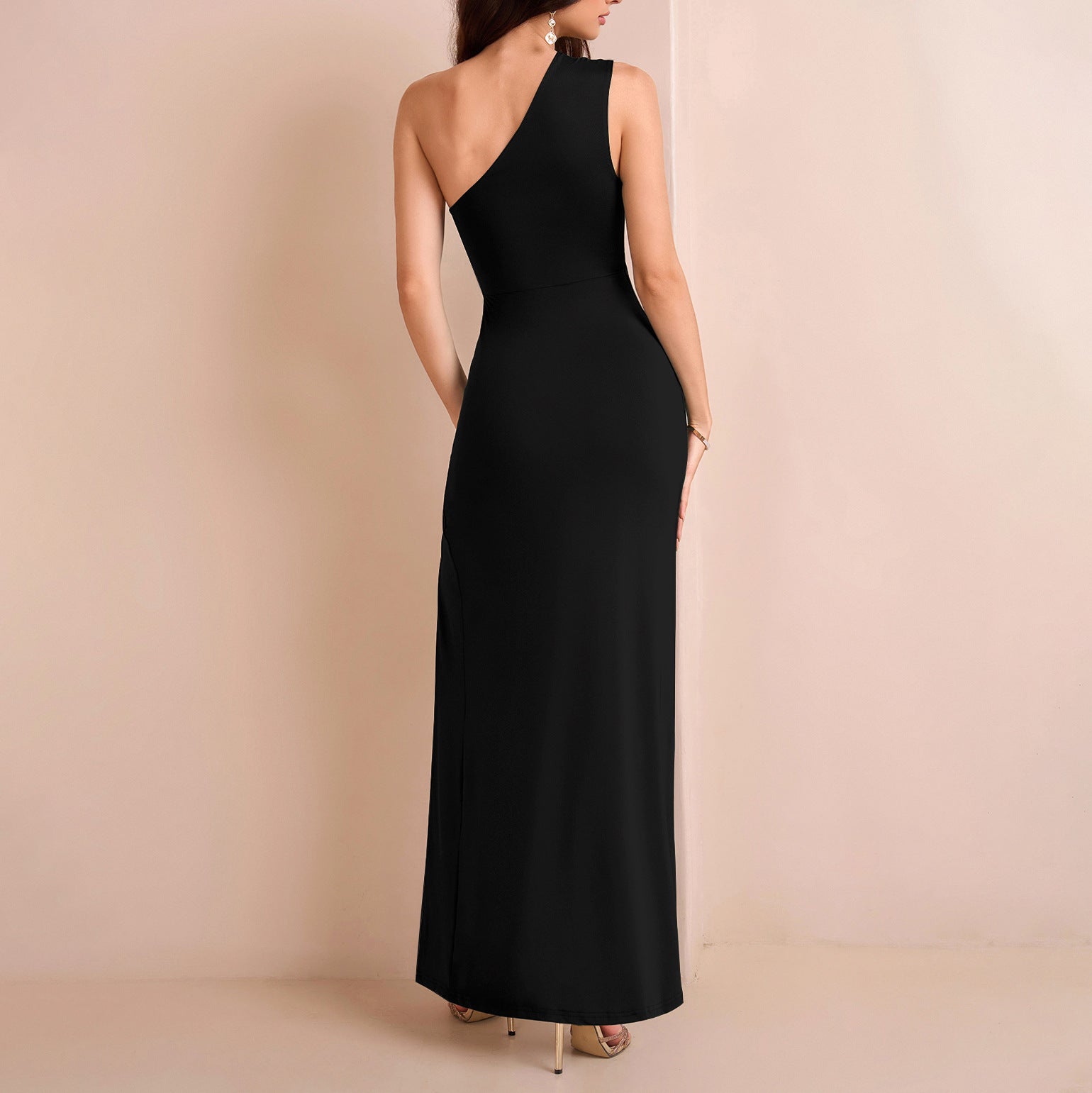 Elegant Milk Silk Sloping Shoulder Dress Sexy High Slit Slim Pleated Tight Formal Dress SUNSHINE