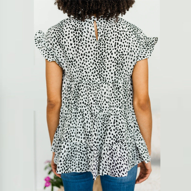 Camisa de mujer con estampado floral pequeño y manga corta con vuelo para mujer