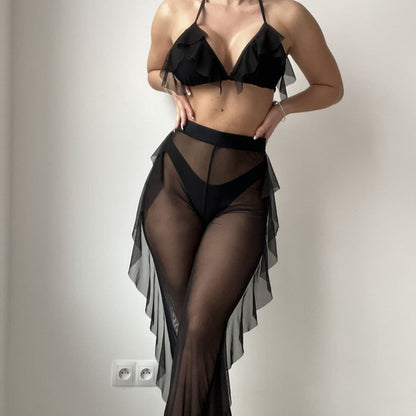 Traje de baño sexy de tres piezas con cuello halter, encaje y volantes en color liso