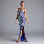 Vestido de cóctel de noche con tirantes finos y estampado de lentejuelas de alta gama.