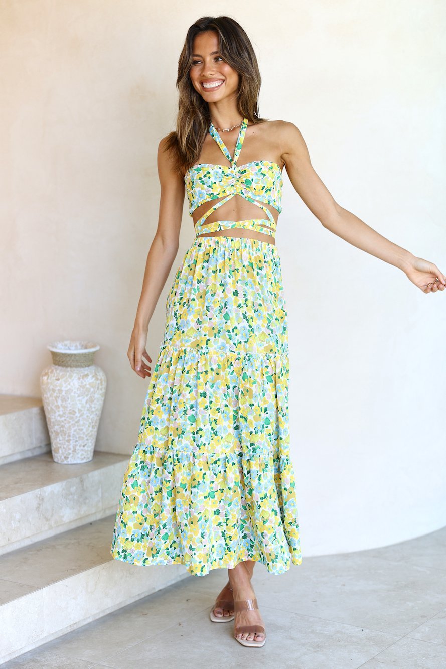 Spring Summer Sexy Halterneck Printed Tied Top Large Swing Dress for Women Floral Burst