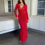 Robe fourreau sirène rouge à col en V, manches longues et dentelle, coupe ajustée. Élégante et sexy.