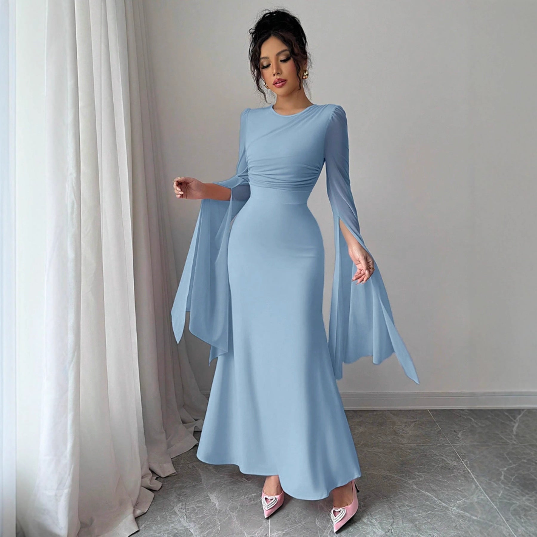 Vestido de cola de pez ajustado y sexy con mangas largas y malla con costuras de primavera