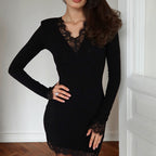 Vestido elegante de seda color leche ajustado negro con costuras de encaje y escote en V para mujer adulta Otoño Invierno