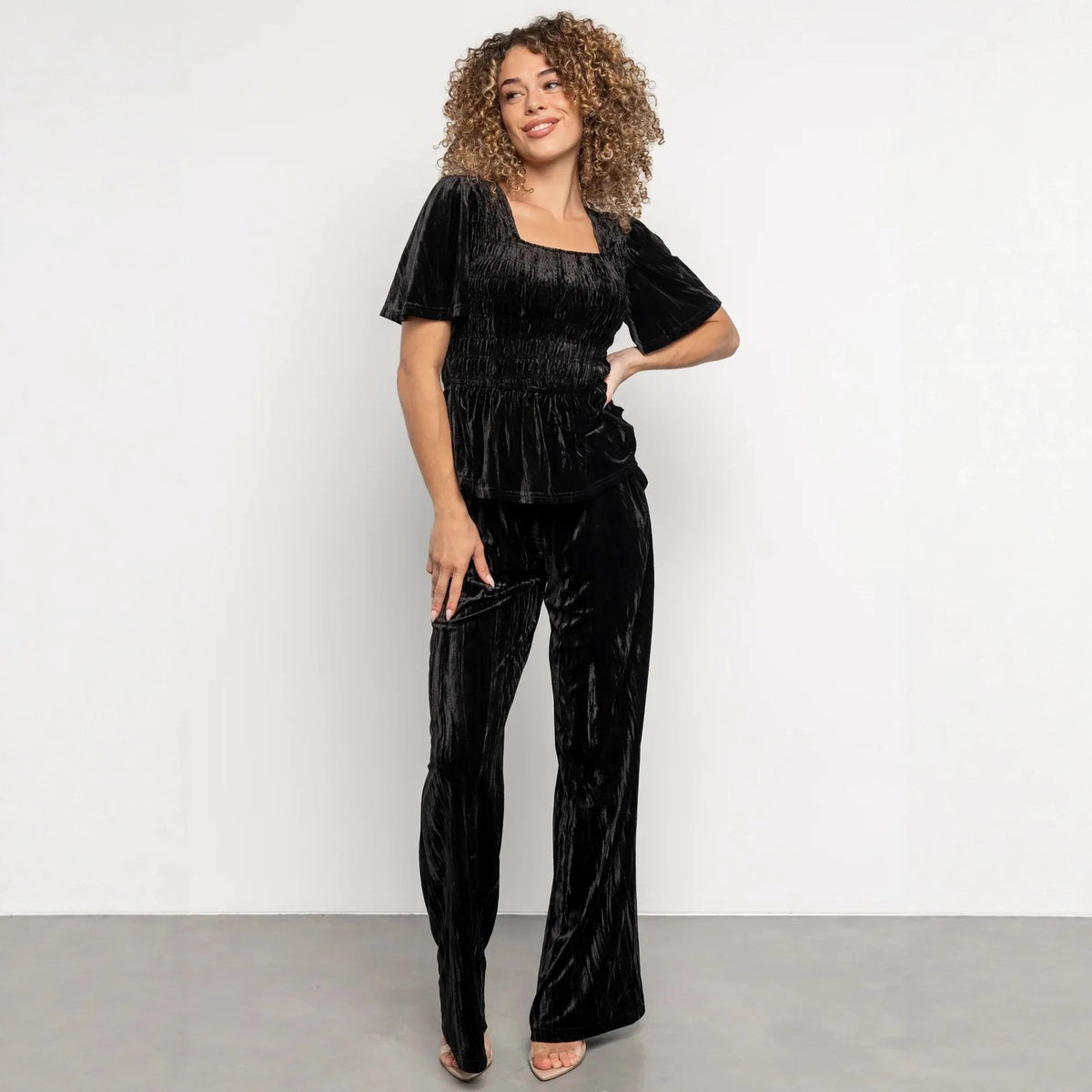 Velvet Women Solid Color Pleated Slim Casual Short Sleeved T shirt Pants Wide Leg Two Piece Set DREAMCHIN