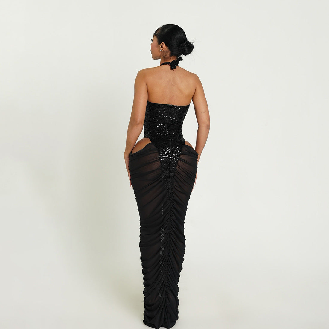 Robe automne-hiver pour femme, tendance, à sequins, en maille transparente et volants sur les hanches.