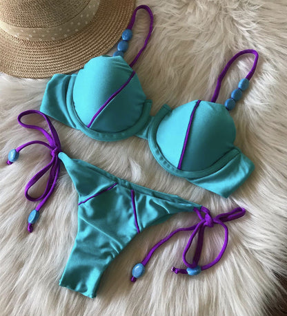 Traje de baño de bikini sexy con rayas hundidas y abertura para mujer