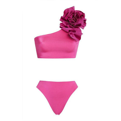 Traje de baño de bikini de color sólido sexy con un hombro al descubierto y diseño floral tridimensional para mujer