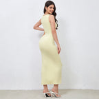 Robe sexy et élégante en soie de lait avec fente latérale et ruban aux épaules