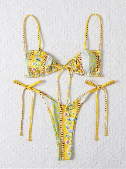 Nuevo traje de baño sexy de tres piezas con abertura para mujer
