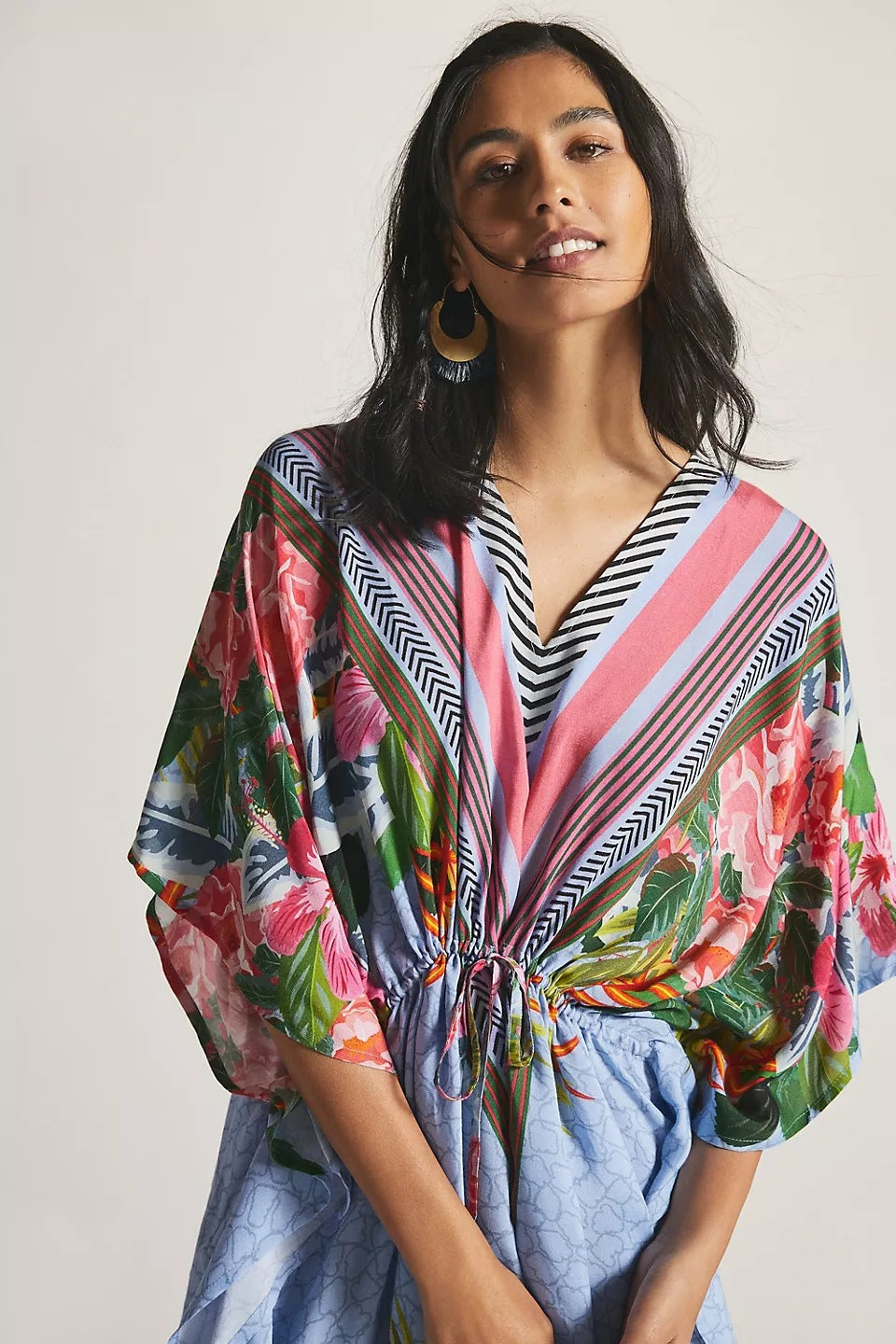 Blusa con estampado de dos cabezas y cinturón ajustable para playa, informal y para vacaciones