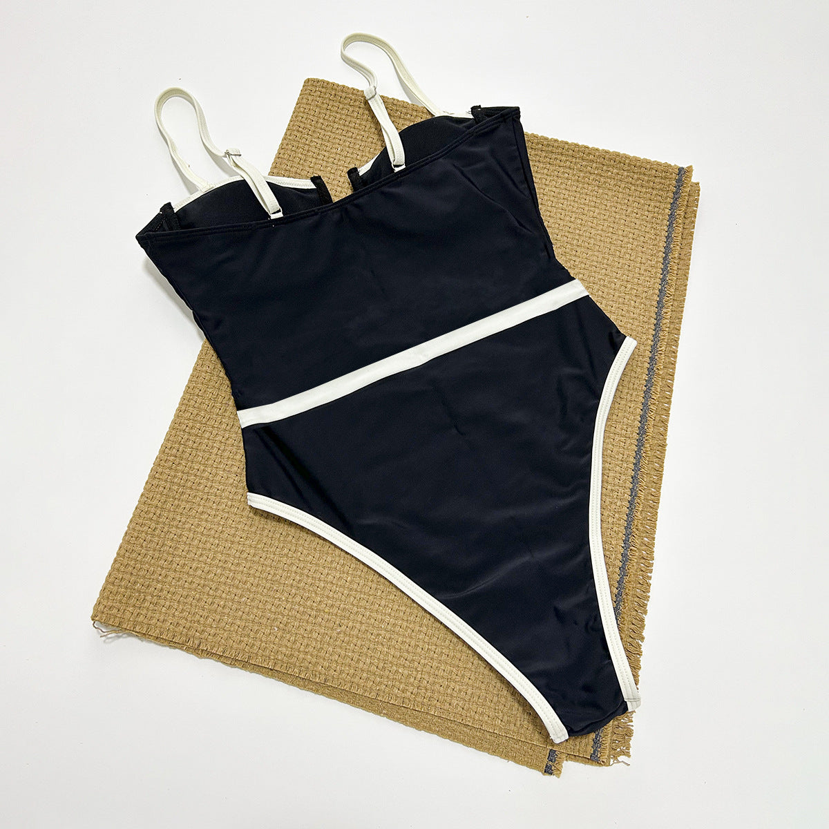 One Piece Swimsuit for Women Bikini Lady Sexy Stitching Swimwear Bikini Ellie