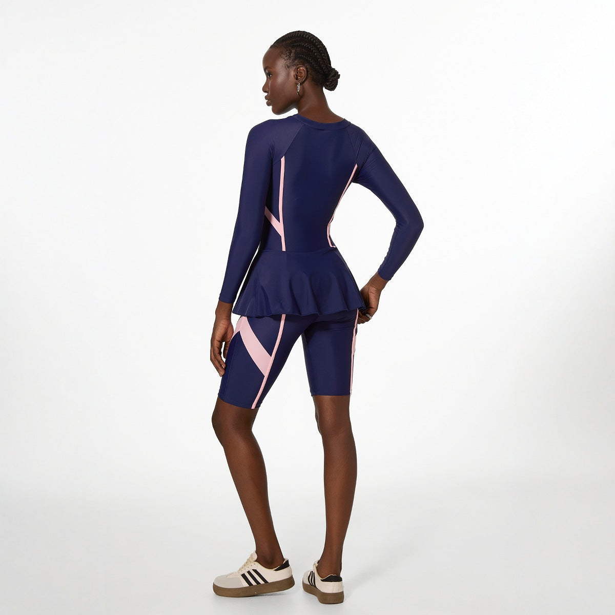 Traje de baño para mujer, estilo siamés, conservador, de manga larga, con protección solar, especial para museos de primavera.