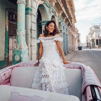 Vestido largo de verano con hombros descubiertos, volantes, aberturas y dobladillo ancho de encaje para mujer