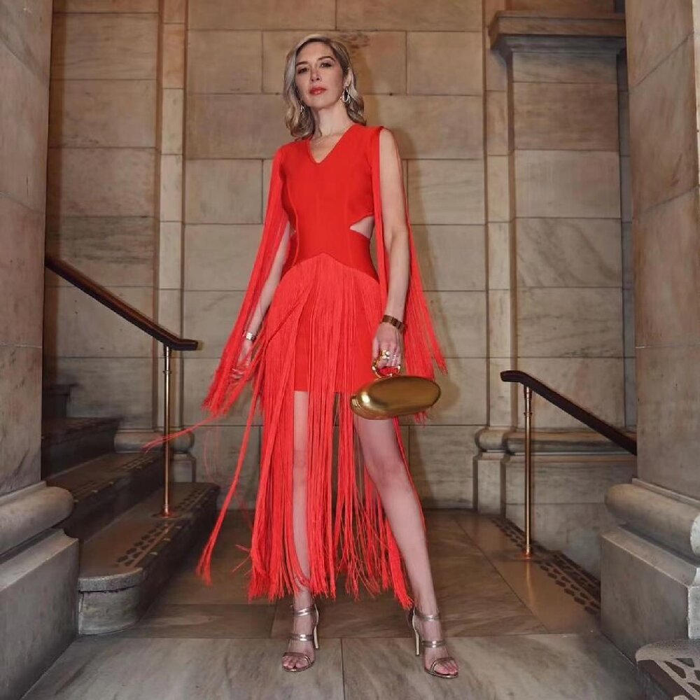Vestido rojo con borlas de alta gama para mujer, vestido sexy con escote en V y corte lateral, vestido de cóctel sin mangas para fiesta