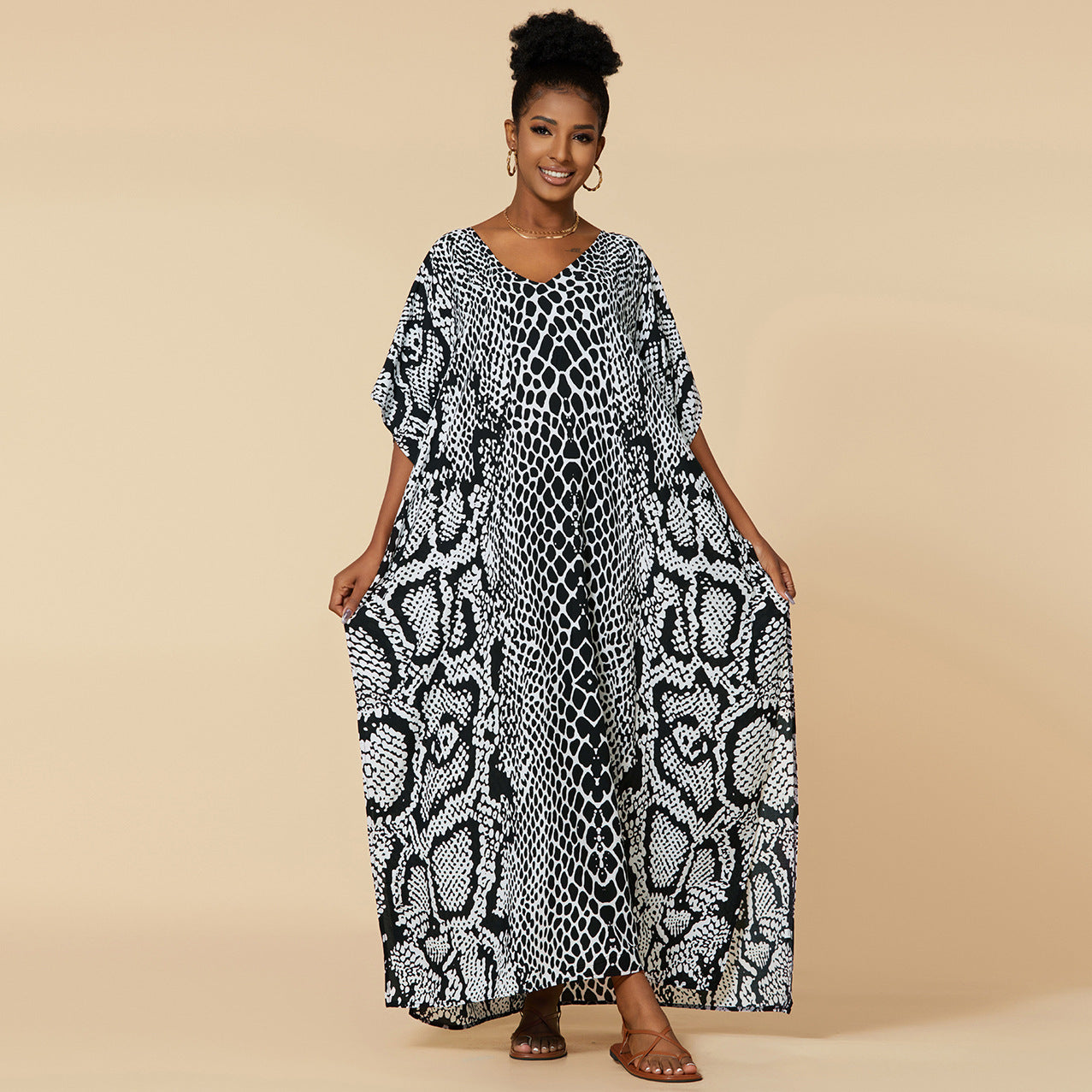 Black And White Snake Pattern
