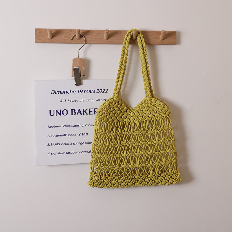 V-Shaped Twist Yellow