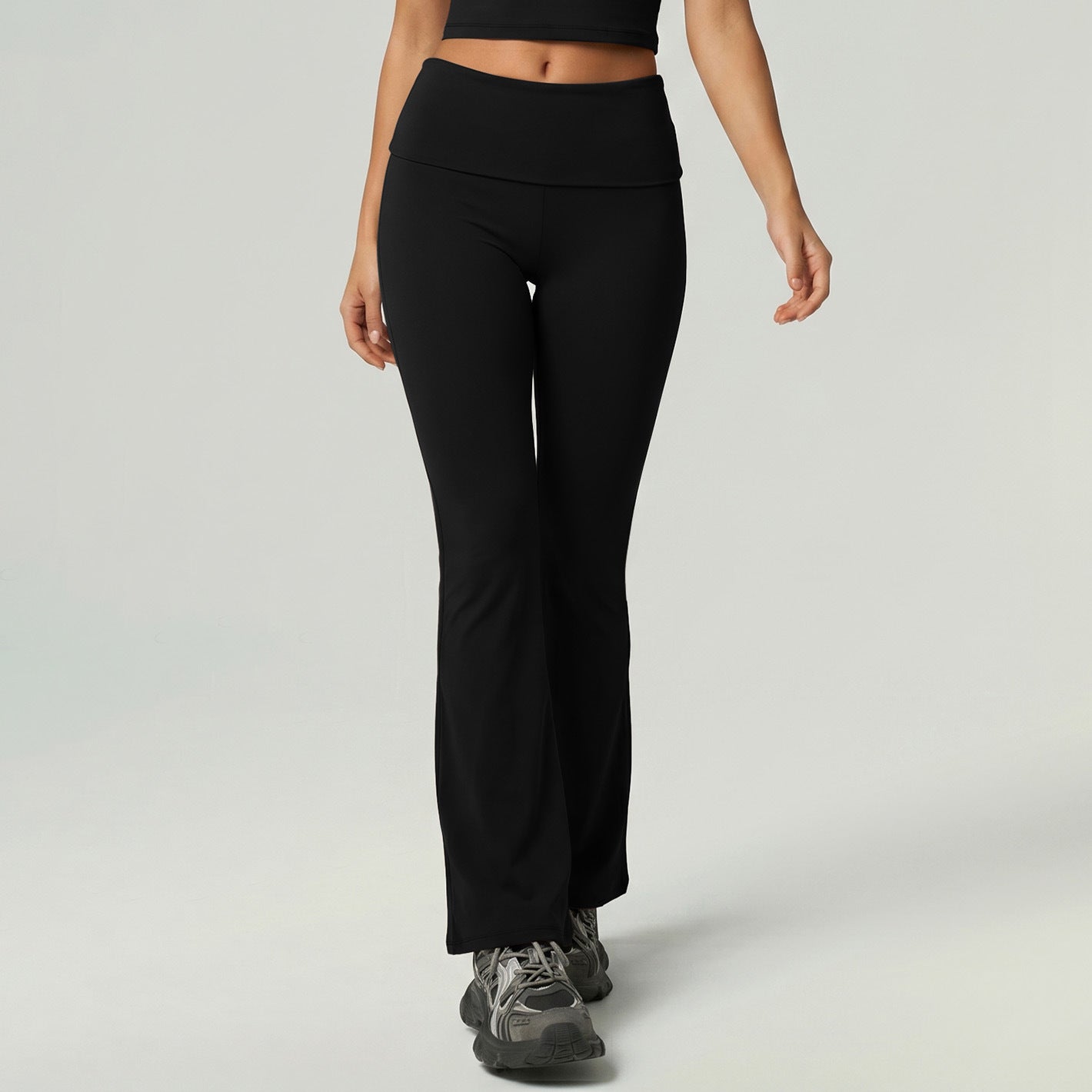 Black [Trousers]]