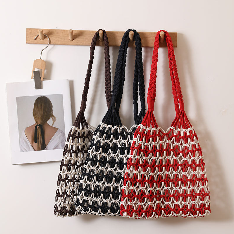 Sac de plage d'été en paille tressée avec lacets, idéal pour les vacances à la plage. 