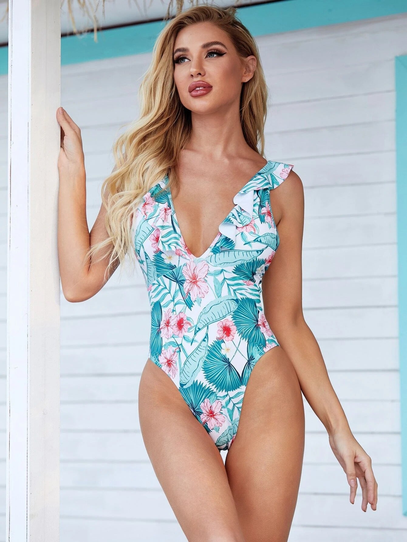 Traje de baño de bikini triangular con borde volador y hojas de loto para mujer