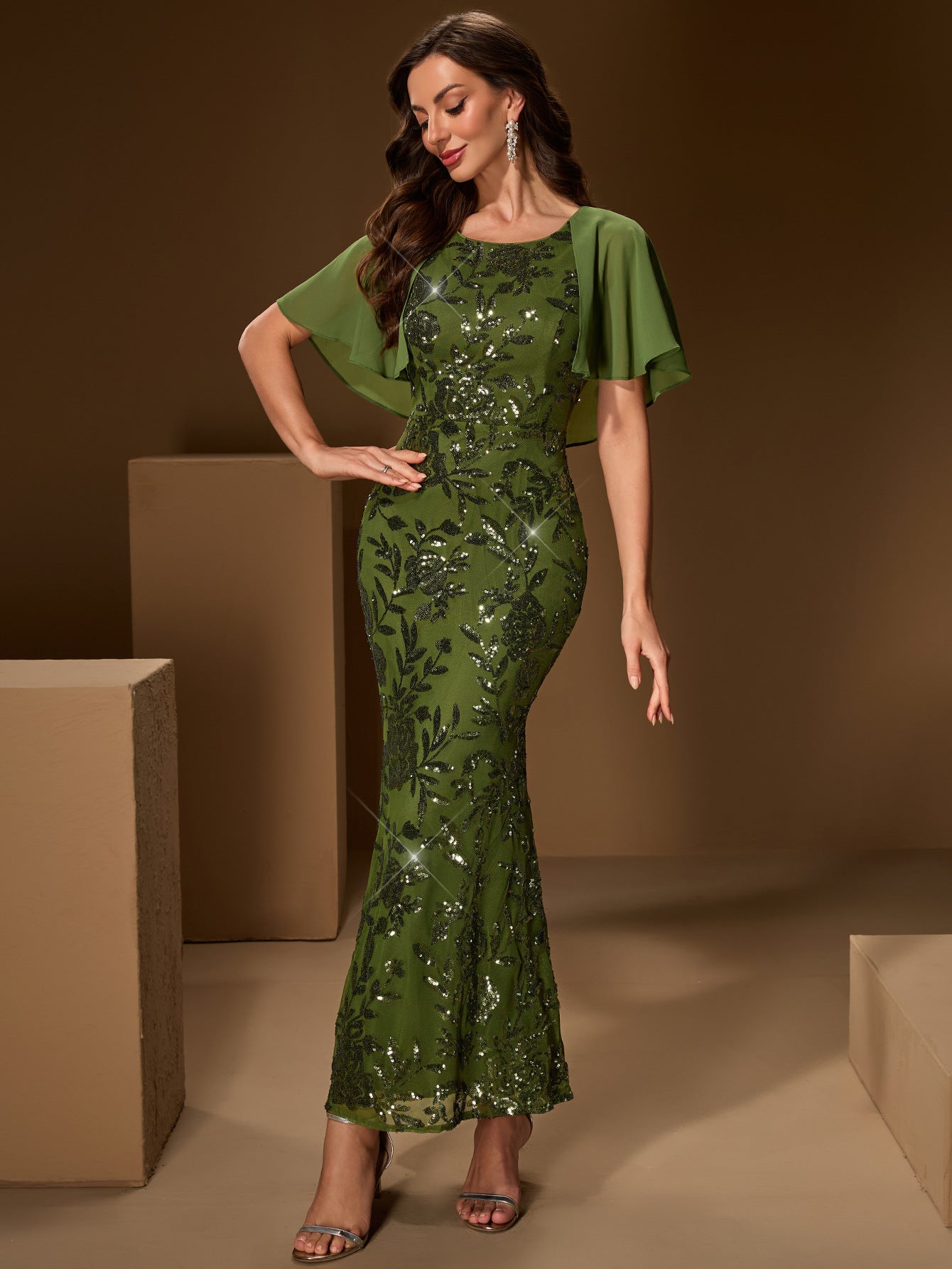 blackish green