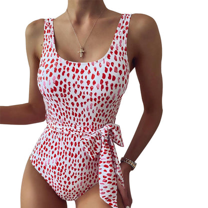 One-Piece Swimsuit Women Conservative Fit Swimsuit Retro Dots Slimming Fashionable Swimsuit