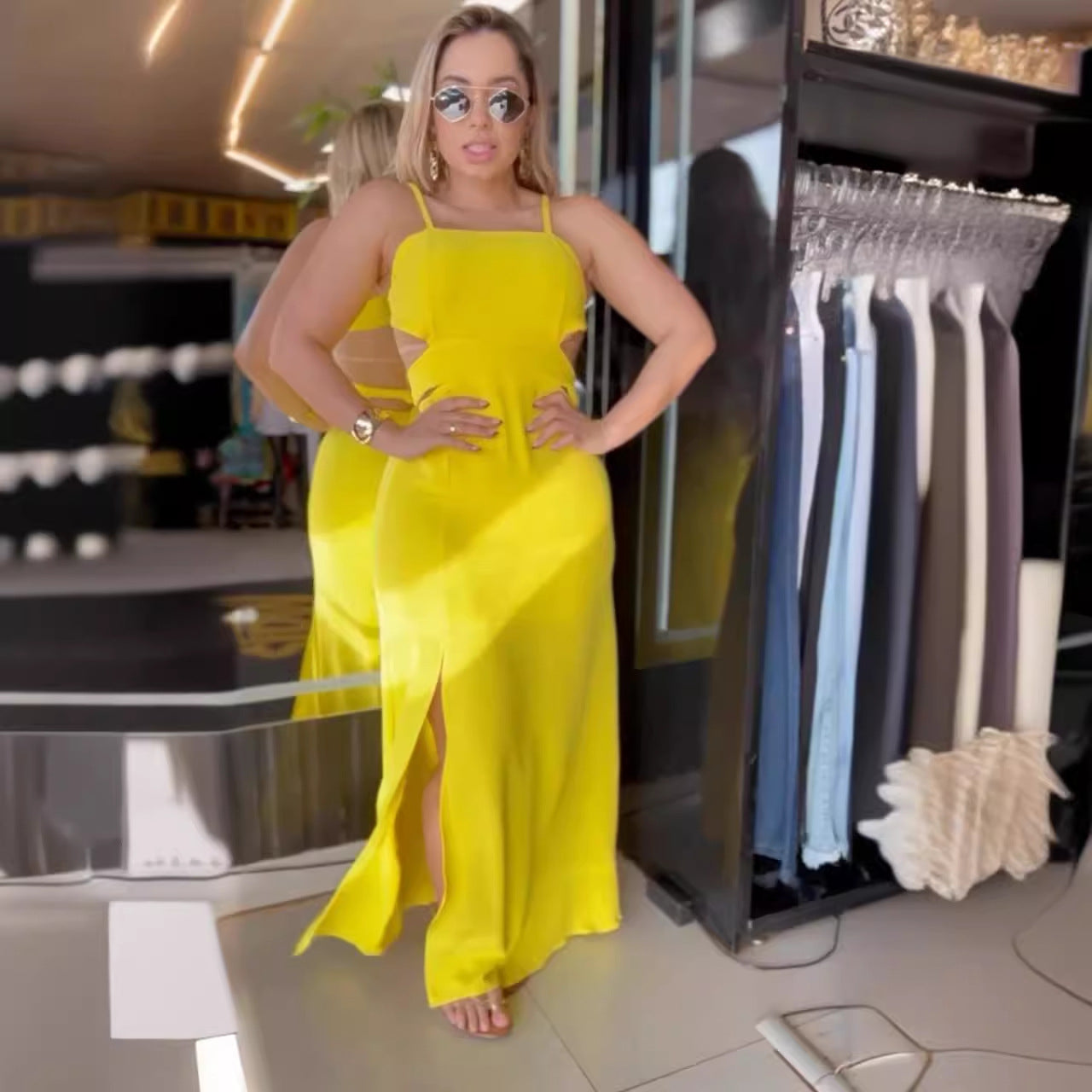 Vestido sin espalda con tirantes y abertura en la cadera sin mangas de color sólido para mujer