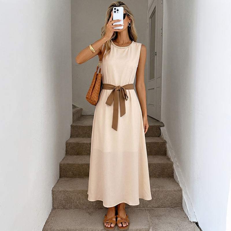 Simple Elegant Beaded round Neck Cinched Sleeveless Dress HUNDRED