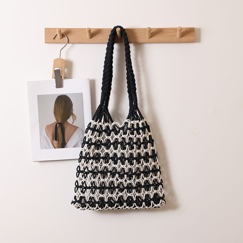 Sac de plage d'été en paille tressée avec lacets, idéal pour les vacances à la plage. 