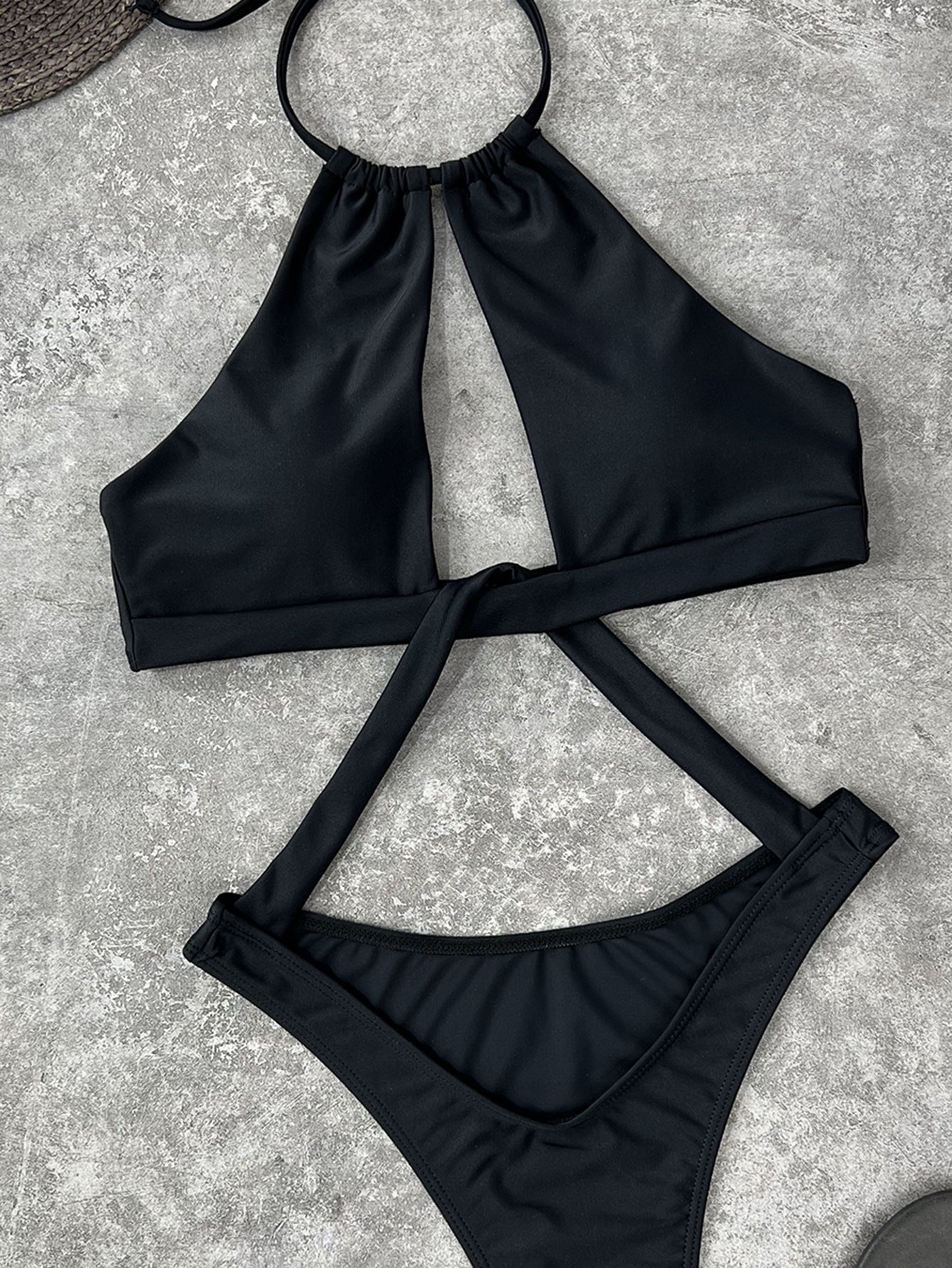 Traje de baño de una pieza para mujer, bikini sexy de color sólido con cuello halter