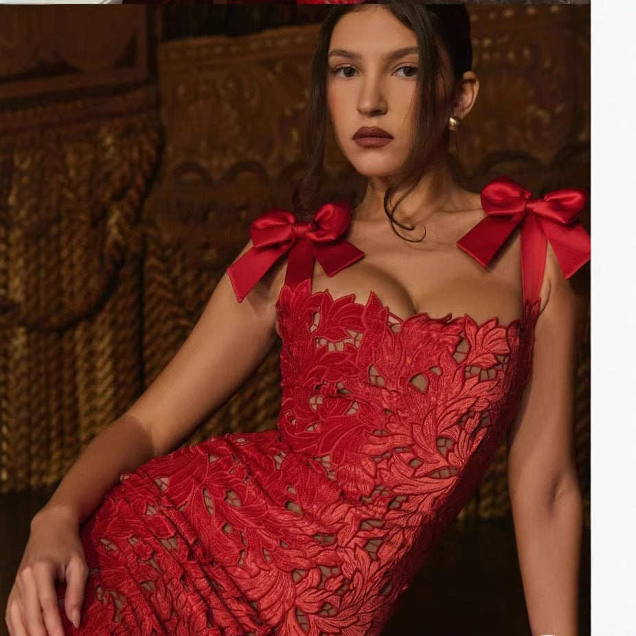 Vestido tubo con aberturas y bordado de encaje de alta gama para primavera y verano