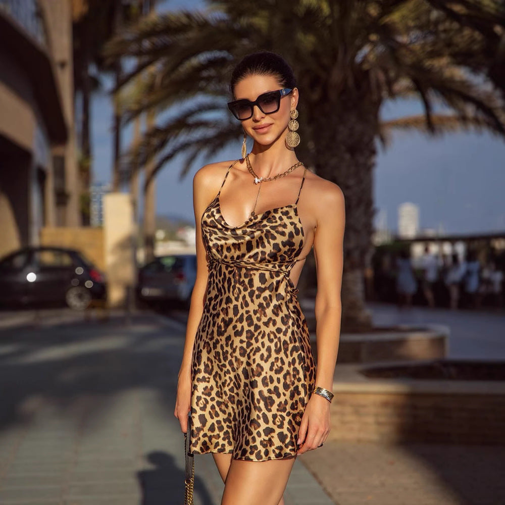 Vestido de fiesta ajustado sin espalda con cuello halter y estampado de leopardo para mujer