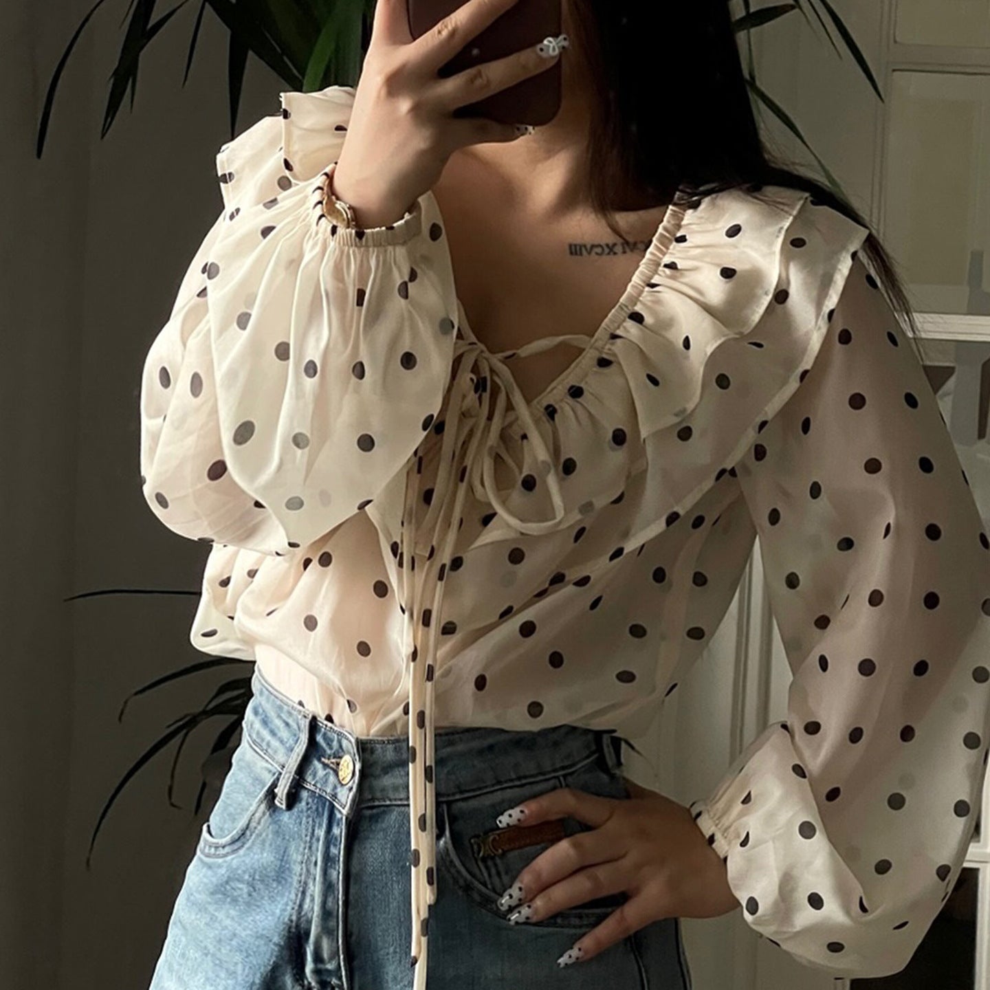 Ruffled V Collar Polka Dot Chiffon Top Girlish Cute Youth Looking Bow Lace up Long Sleeve Shirt Autumn LANGQI