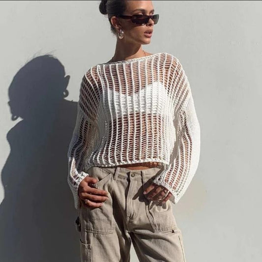 Ropa de mujer, suéter con aberturas, blusa corta, elegante y de punto