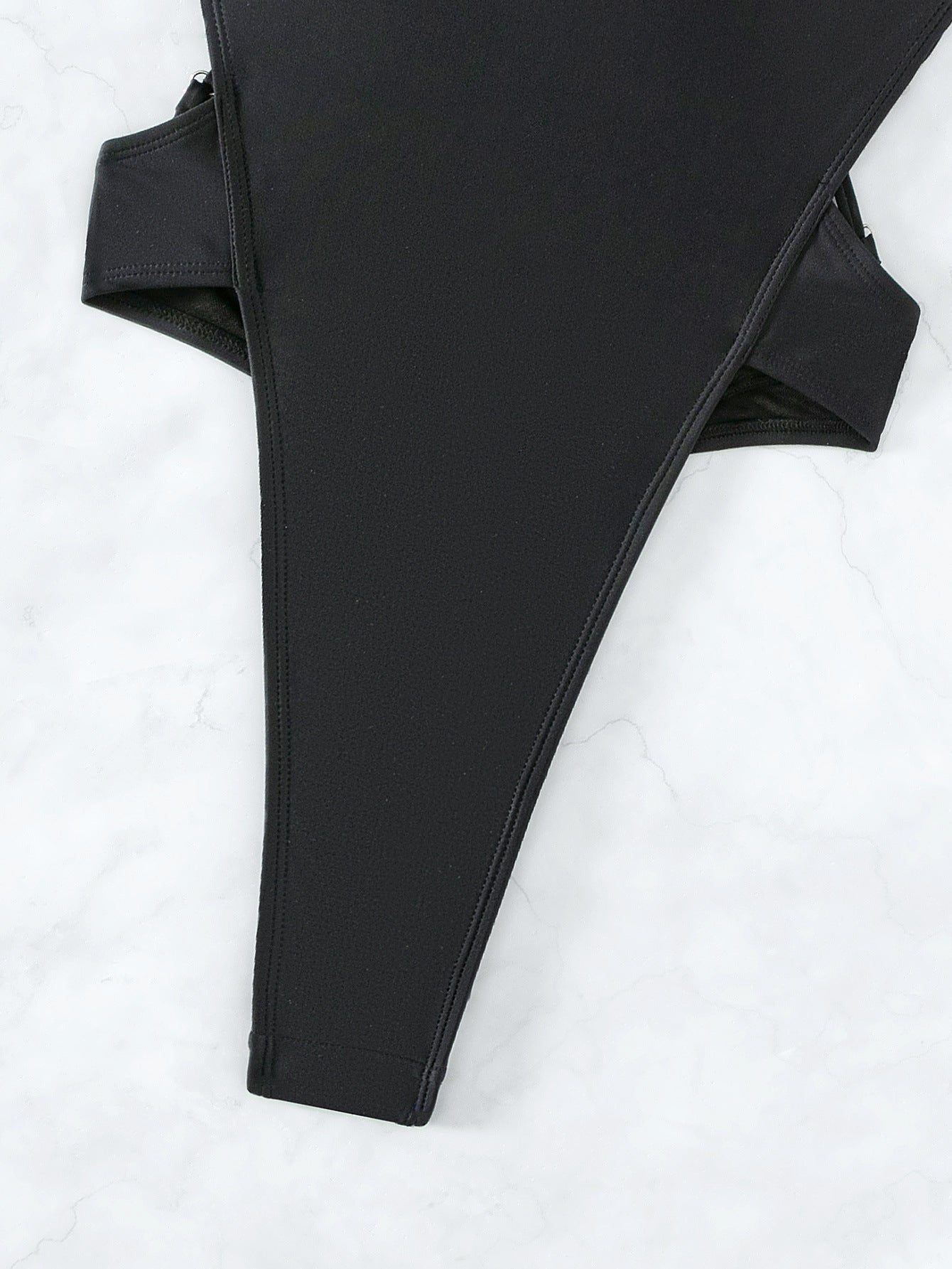 Sexy Solid Color Gem T Back Swimsuit Women round Neck Backless Bikini