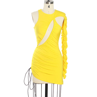 Spring Summer Niche Design Sexy Irregular Asymmetric Pleated Sexy Single Sleeve Dress Women Clothing