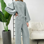 Pijamas cómodos de manga larga para otoño e invierno para mujer, ropa de abrigo holgada y cálida para el hogar.