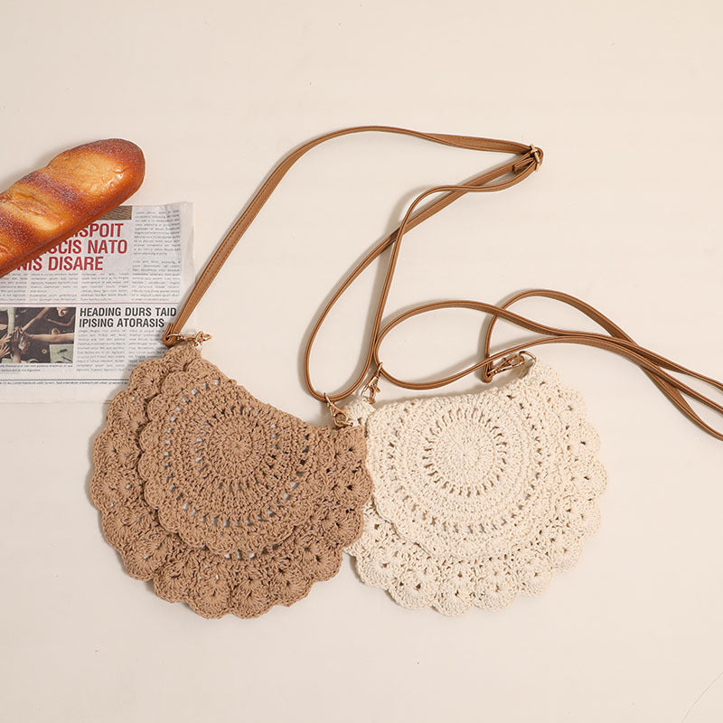 Sac à bandoulière en dentelle tissé en fil de coton, sac à bandoulière en paille ajouré et découpé, sac de vacances et de plage pour femme 