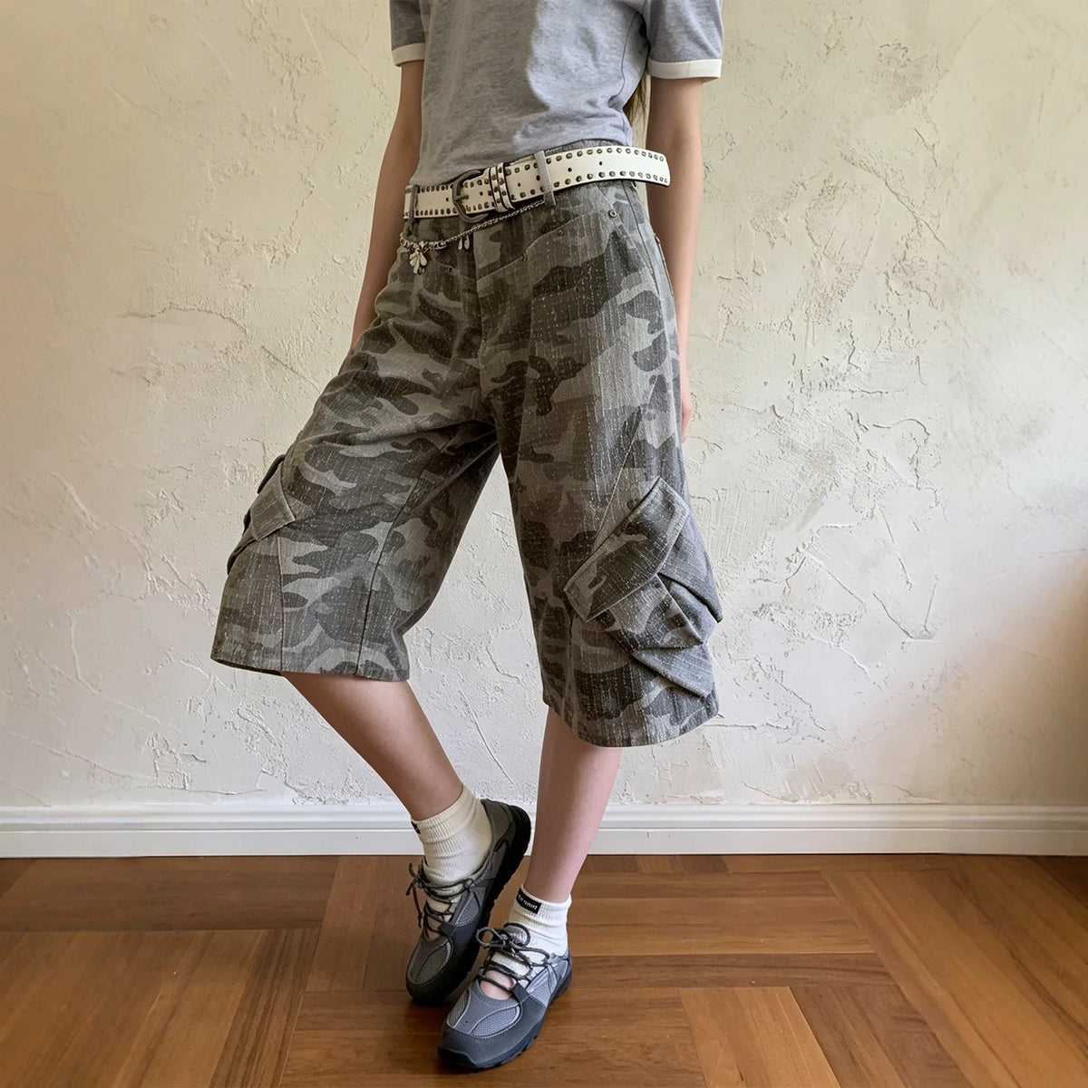Summer Loose Casual Camouflage Sports Tooling Low Waist Women Denim Cropped Pants Shocen
