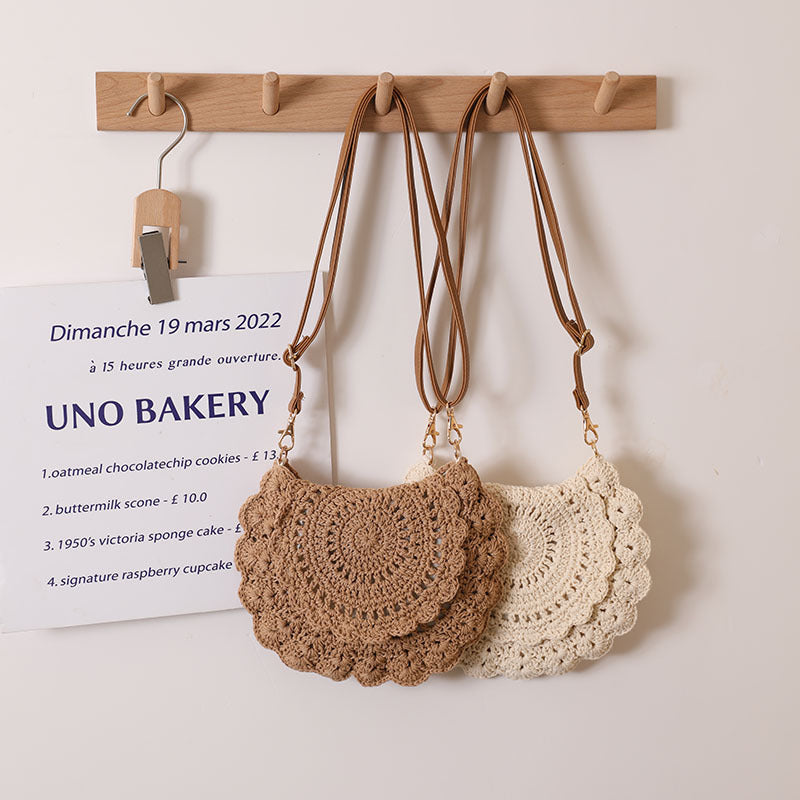 Sac à bandoulière en dentelle tissé en fil de coton, sac à bandoulière en paille ajouré et découpé, sac de vacances et de plage pour femme 